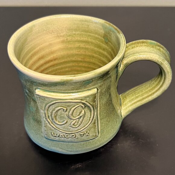 Common Grounds Coffee Shop Handcrafted Black Oak Art Pottery Mug ~ Waco, Texas - Picture 2 of 13